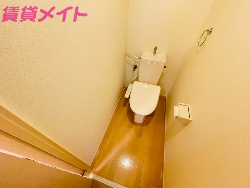 トイレ　同物件別部屋参考