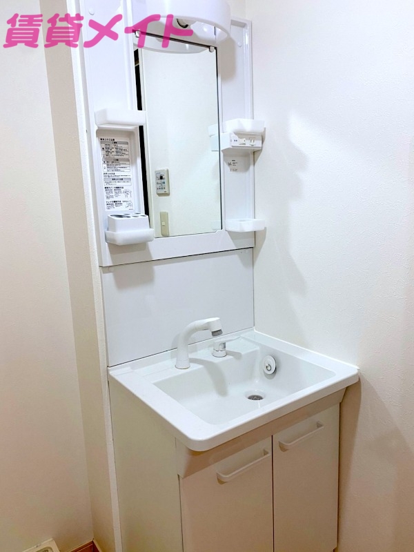 洗面設備　同物件別部屋参考