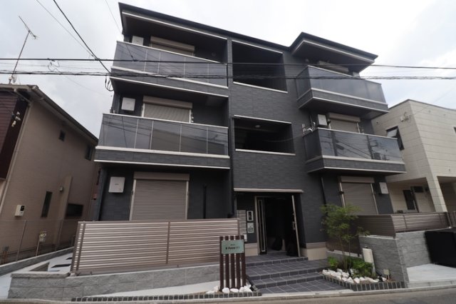 建物外観　外観は落ち着いています