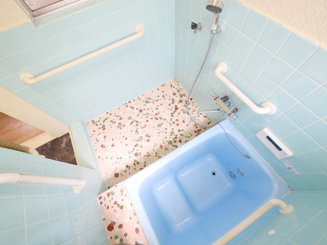 バス・シャワールーム　きれいなお風呂です