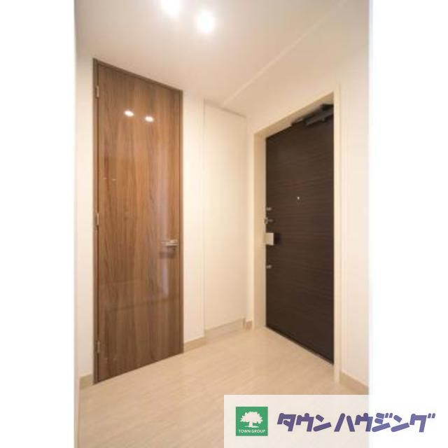 玄関　※写真は同タイプ住戸です。