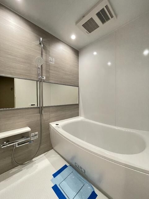 バス・シャワールーム　お風呂です