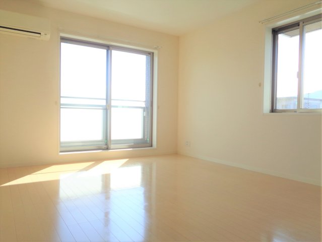 居室・リビング　LDK13.6帖(写真はイメージです)