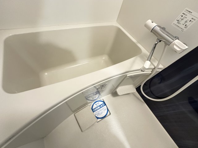 バス・シャワールーム　詳細は、RISUMO江坂本店までお問合せください♪