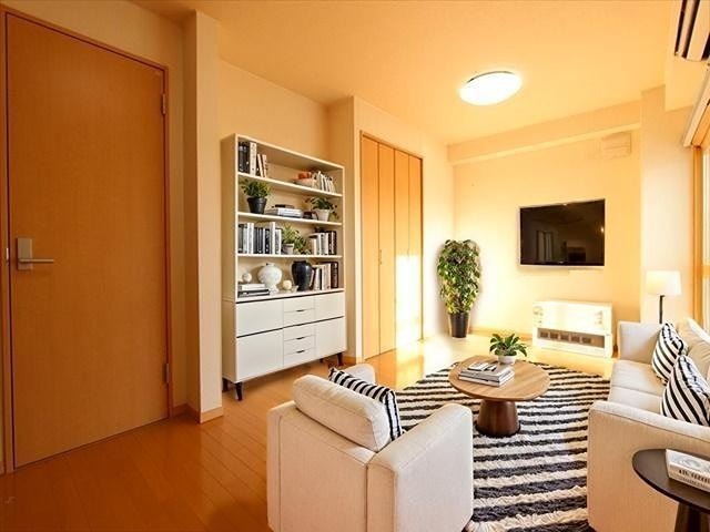 居室・リビング　本画像はCGで作成しており実際に現地に家具は置かれてません。