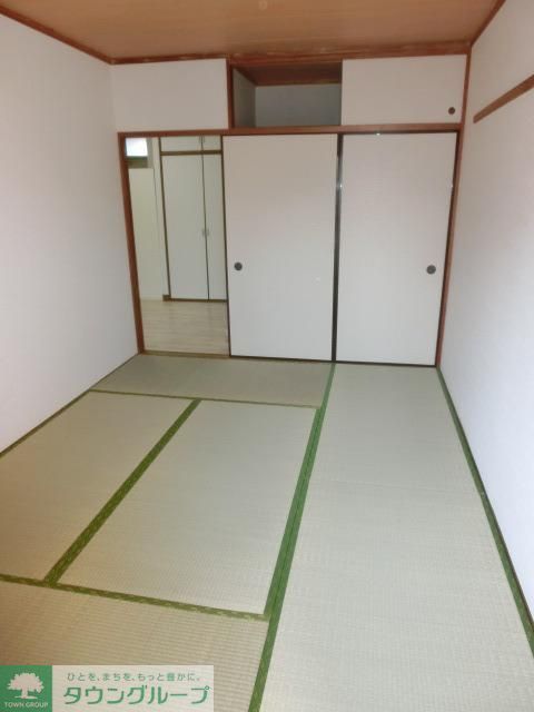 居室・リビング　落ち着く和室です