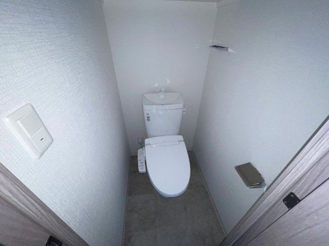 トイレ　ソルテラス阿波座ウィズ　トイレ