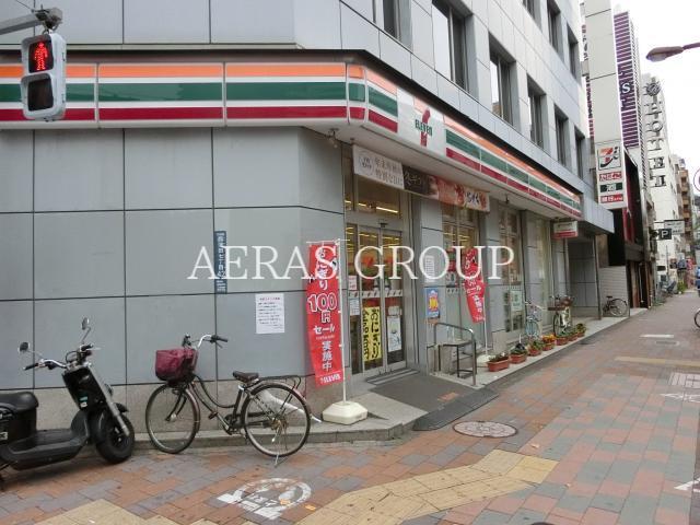 コンビニ　セブンイレブン大田区西蒲田7丁目店（コンビニ）まで163m