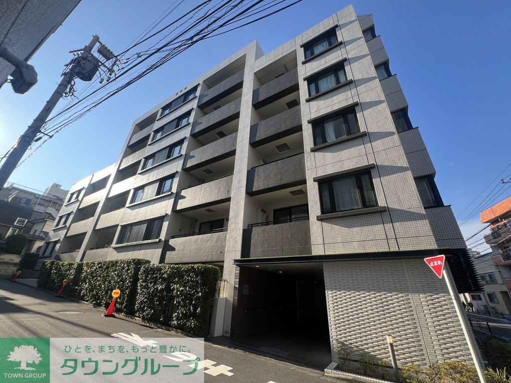 建物外観　新築工事中