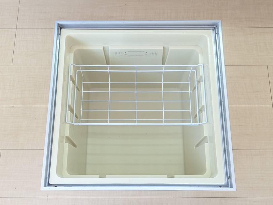 収納　床下収納