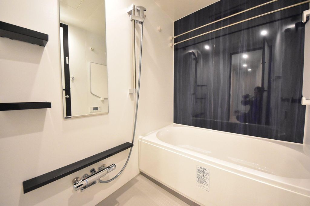 バス・シャワールーム　バス