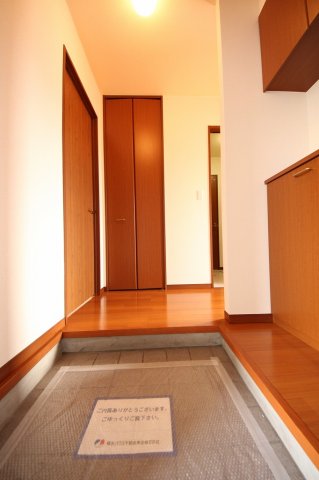 玄関　きれいな玄関です