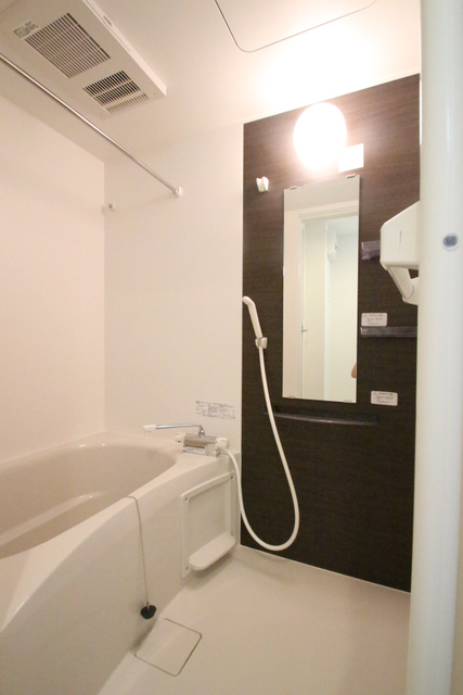 バス・シャワールーム　※同じ間取の別室のお写真です。