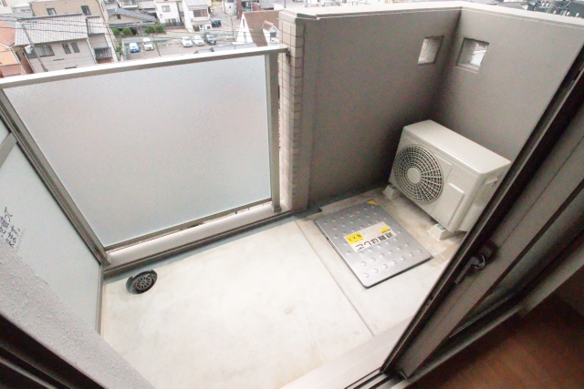 バルコニー　※別室の参考写真の為、現況優先です。