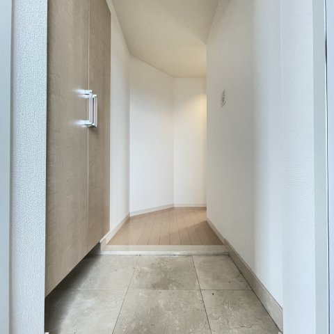 玄関　同仕様タイプです