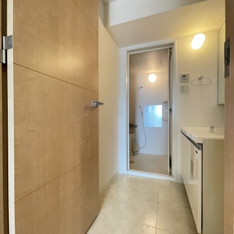 洗面設備　同仕様タイプです