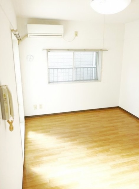 居室・リビング　同仕様写真