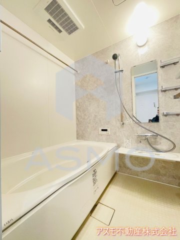 バス・シャワールーム　同マンション別部屋参考写真