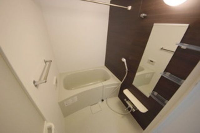 バス・シャワールーム　★ゆったりできるバスルーム★
