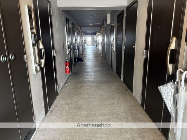 ロビー　ロビー