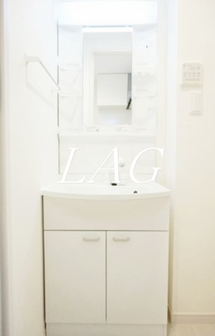 洗面設備　洗面台です。