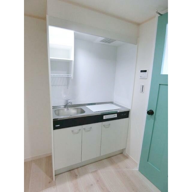 キッチン　IHクッキングヒーターで掃除も楽チン♪