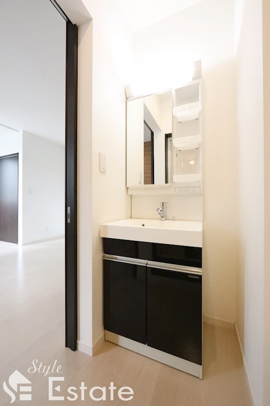 洗面設備　独立洗面台　脱衣所