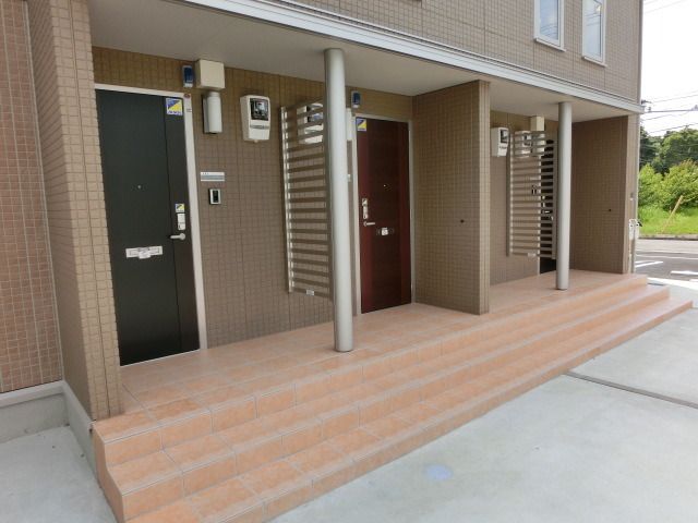 エントランス　エントランス。