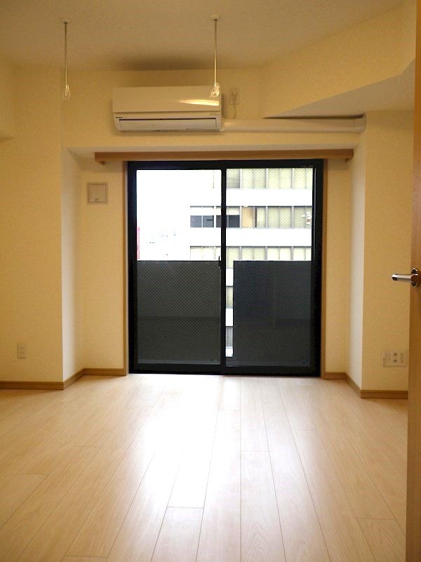 居室・リビング　★広々居室スペース★