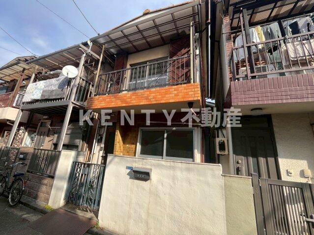 建物外観　落ち着いた雰囲気の外観です