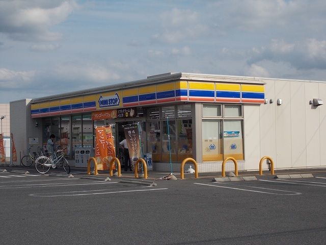 コンビニ　ミニストップ市原今津朝山店（コンビニ）まで650m