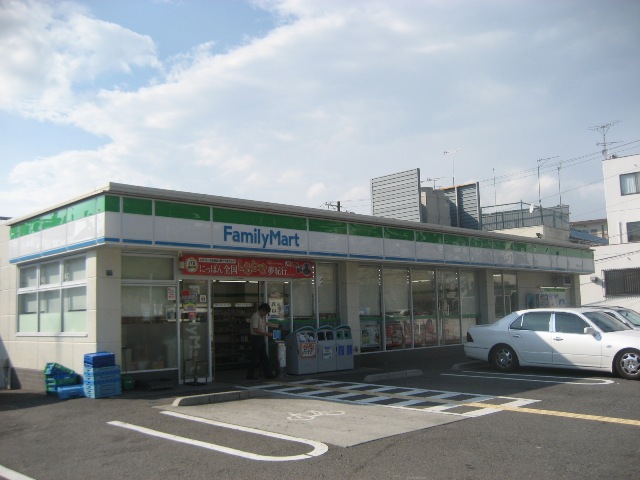 コンビニ　ファミリーマート　長田丸山店（コンビニ）まで1384m