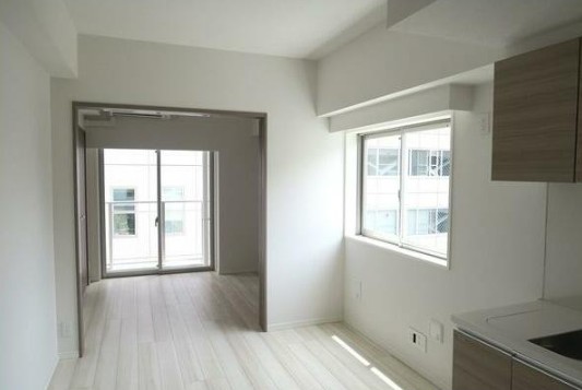 居室・リビング　☆明るい居室☆