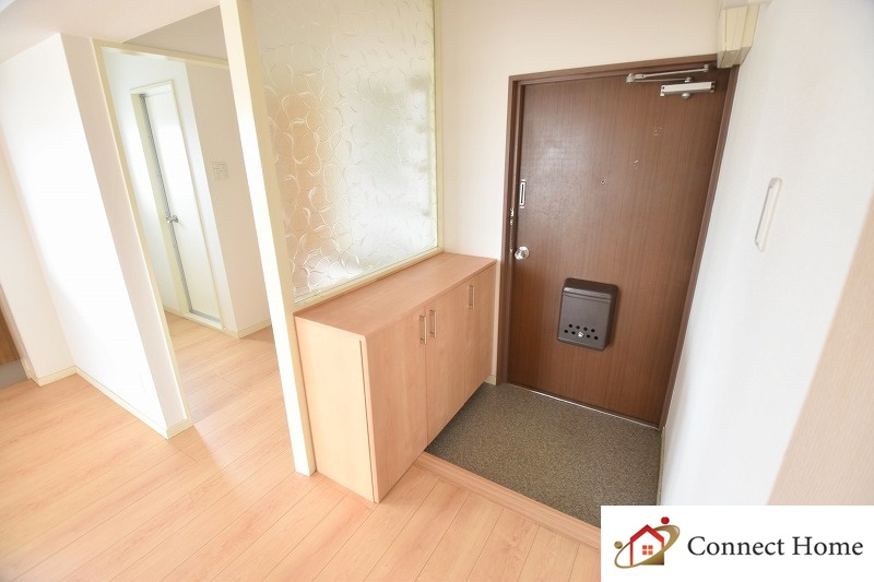 玄関　※別部屋のイメージ写真です。