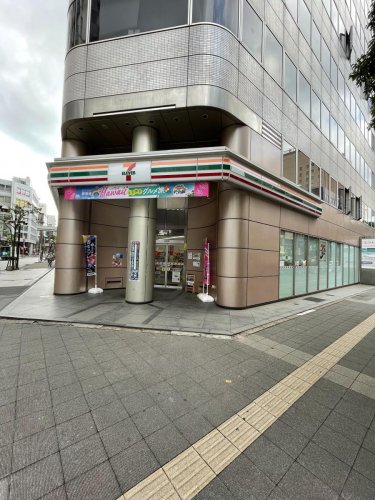 コンビニ　セブンイレブン 千葉中央3丁目店（コンビニ）まで160m
