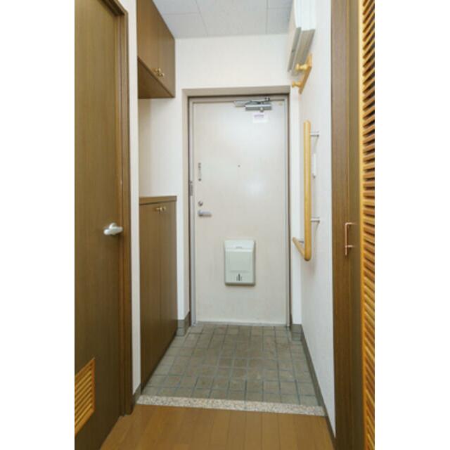 玄関　※同仕様写真含む