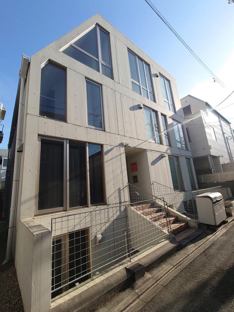 建物外観　ラディア北新宿　RADIA KITA-SHINJUKU