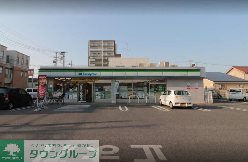 コンビニ　ファミリーマート名古屋上飯田店（コンビニ）まで110m