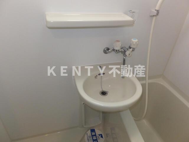 洗面設備　使いやすい洗面所です