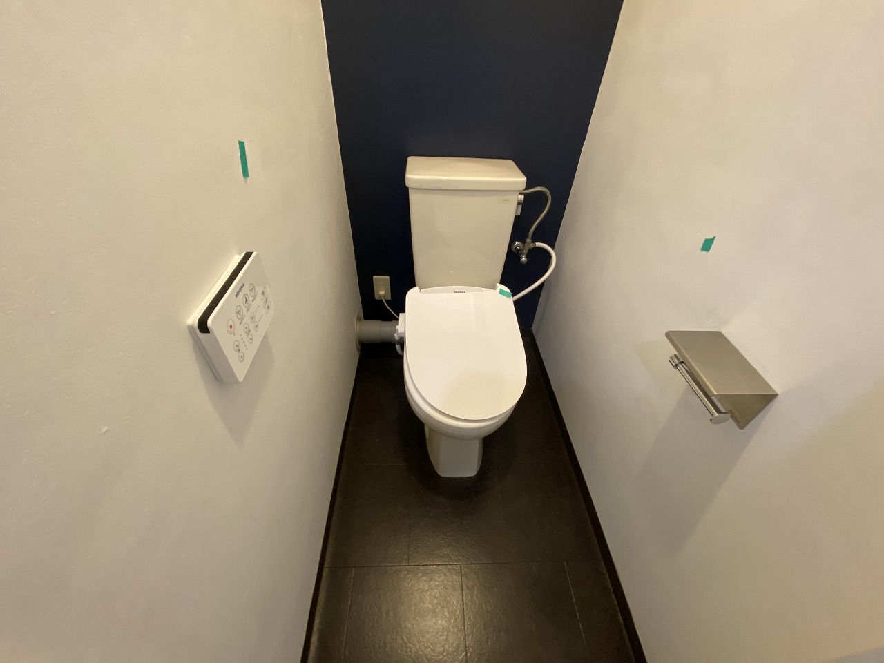 トイレ　※別部屋参考写真