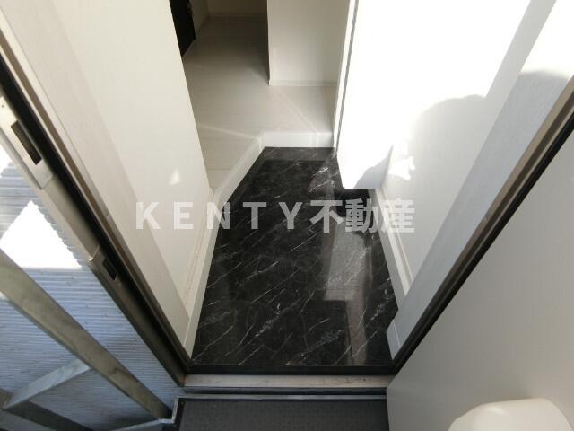 玄関　落ち着いた玄関です