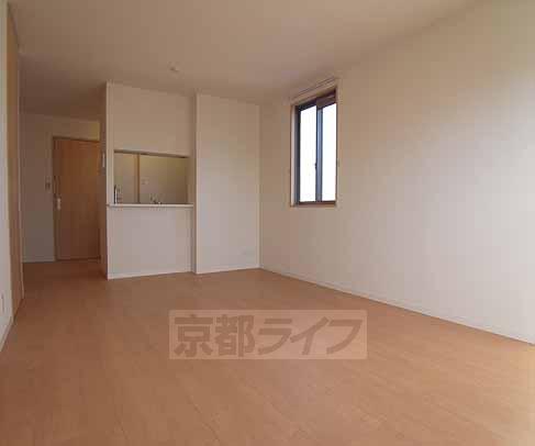 居室・リビング　１３帖以上のＬＤＫです