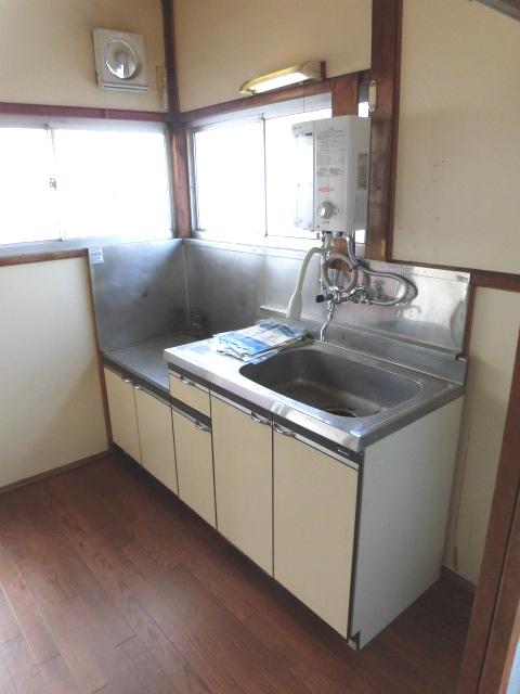 キッチン　お好きなガスコンロを設置可能
