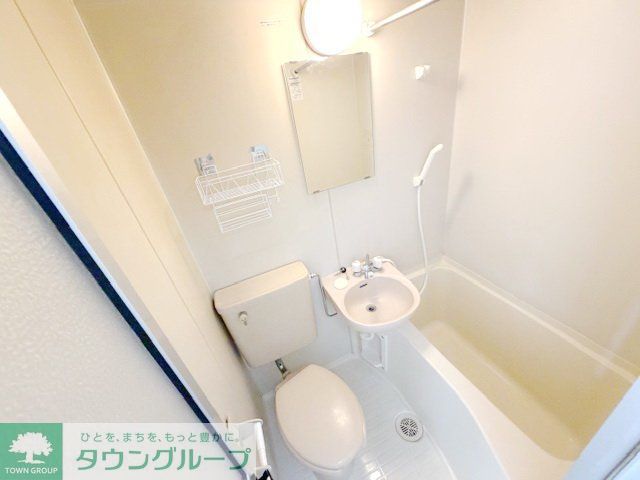 バス・シャワールーム　同物件別部屋写真