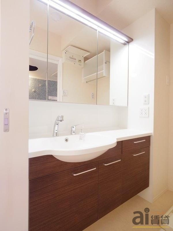 洗面設備　※同仕様写真です