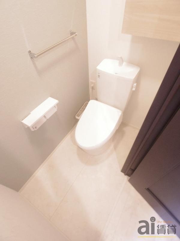 トイレ　※同仕様写真です