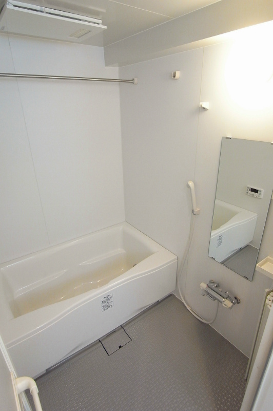 バス・シャワールーム　お風呂です
