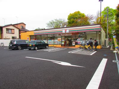 コンビニ　セブンイレブン 江戸川篠崎5丁目店（コンビニ）まで641m