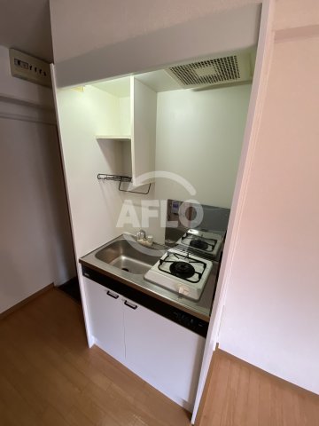 キッチン　メゾンドール天神橋　キッチン