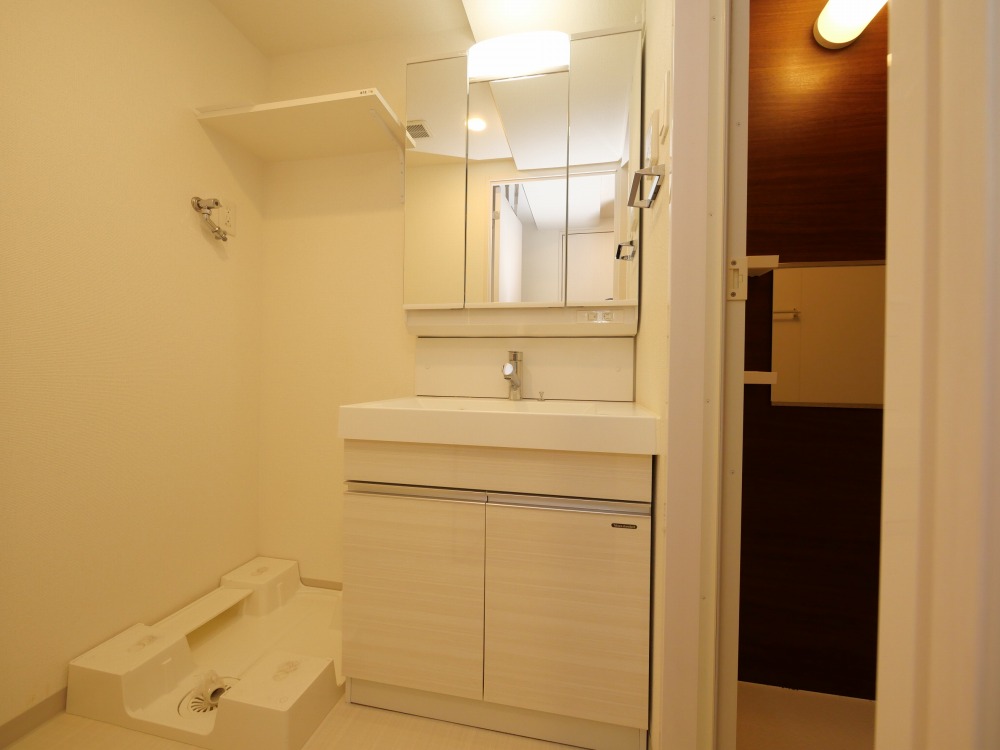 洗面設備　忙しい朝には欠かせない洗面所です